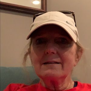 Meet your Posher, Anne